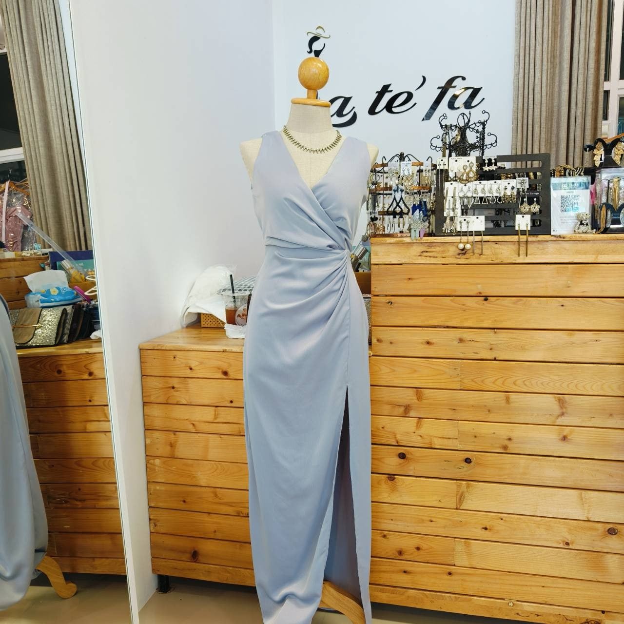 F5-01487